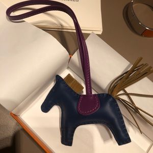 Hermes Rodeo navy PM